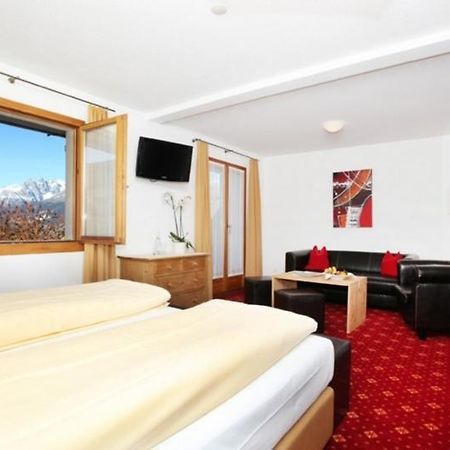 Hotel Central Obersaxen Zewnętrze zdjęcie