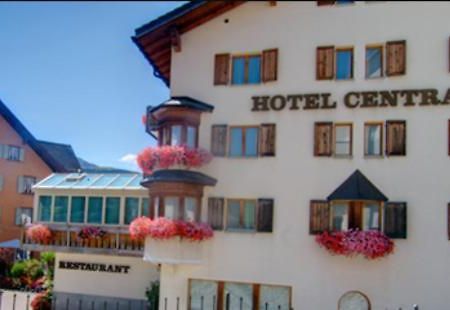 Hotel Central Obersaxen Zewnętrze zdjęcie