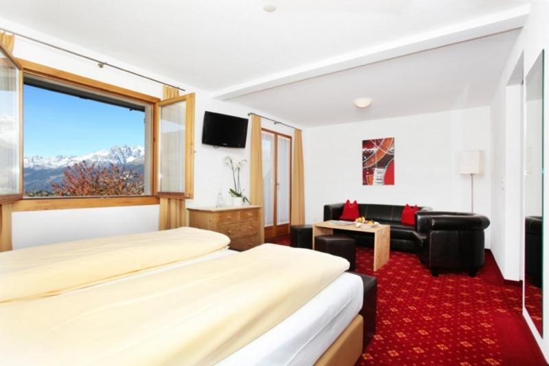 Hotel Central Obersaxen Zewnętrze zdjęcie