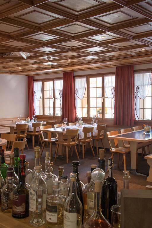 Hotel Central Obersaxen Zewnętrze zdjęcie